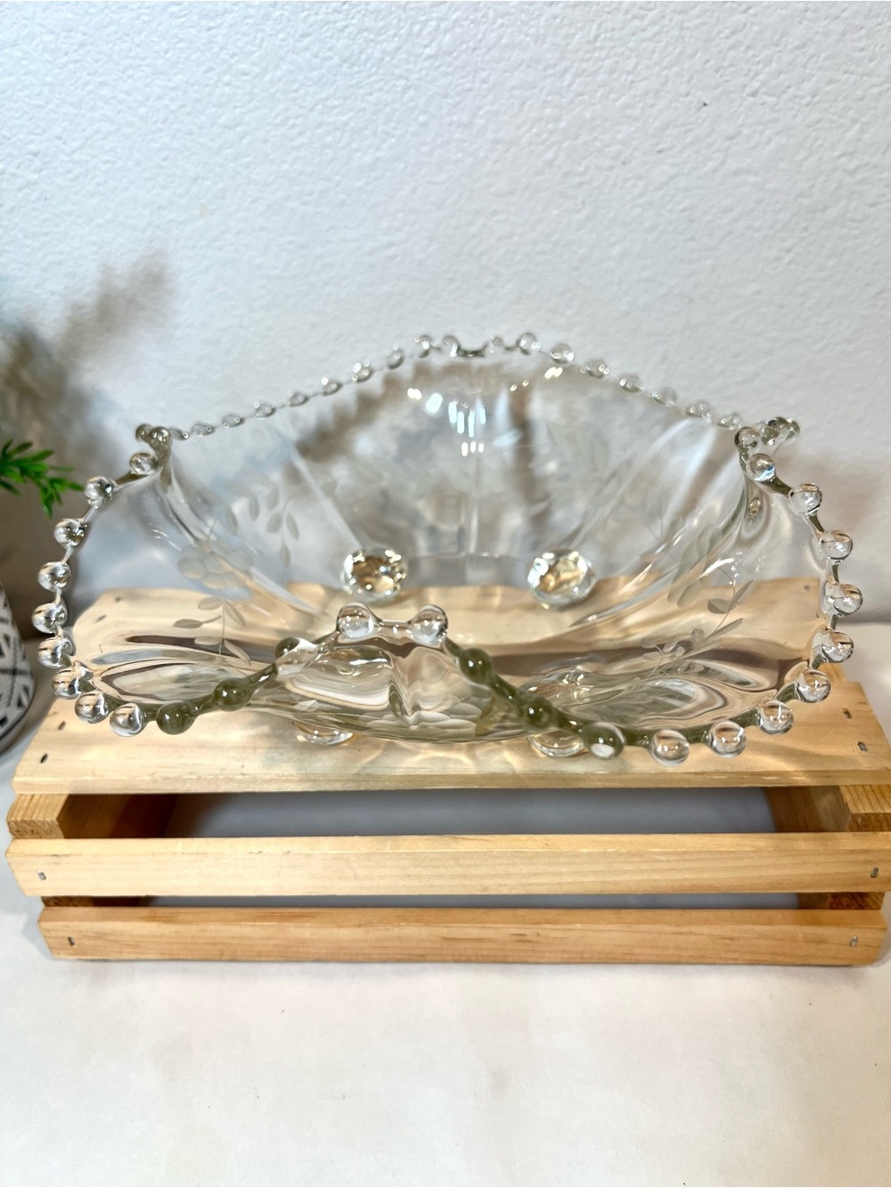 Imperial Glass “Candlewick” Decorative Footed Glass Bowl | Beaded Edge | Etched